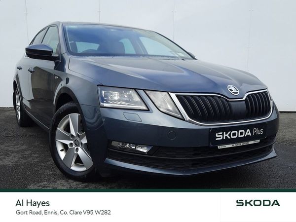 Skoda Octavia Saloon, Diesel, 2020, Grey