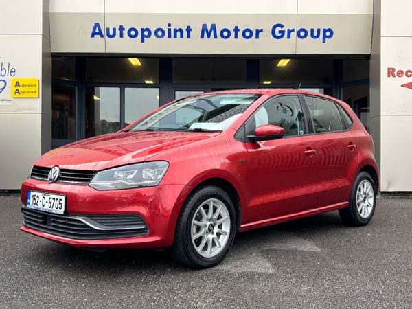 Volkswagen Polo Hatchback, Petrol, 2015, Red