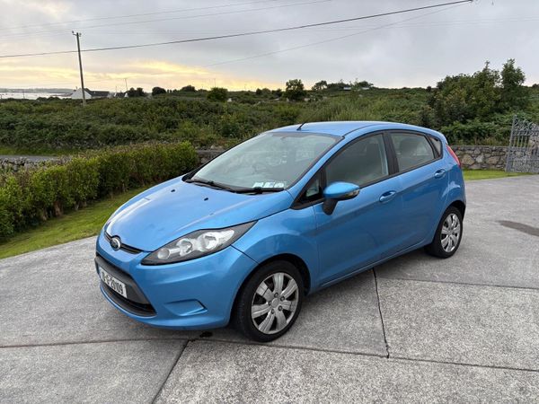 Ford Fiesta Hatchback, Diesel, 2010, Blue