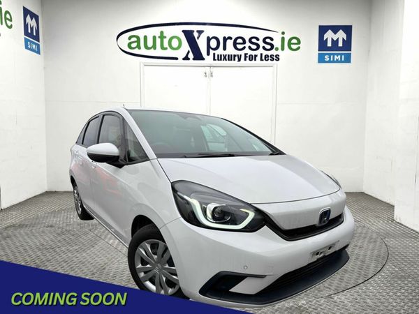 Honda Fit Hatchback, Petrol Hybrid, 2022, White
