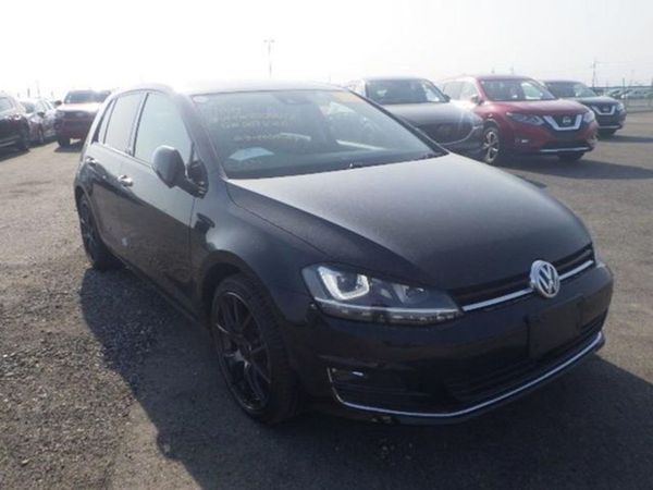 Volkswagen Golf Hatchback, Petrol, 2016, Black