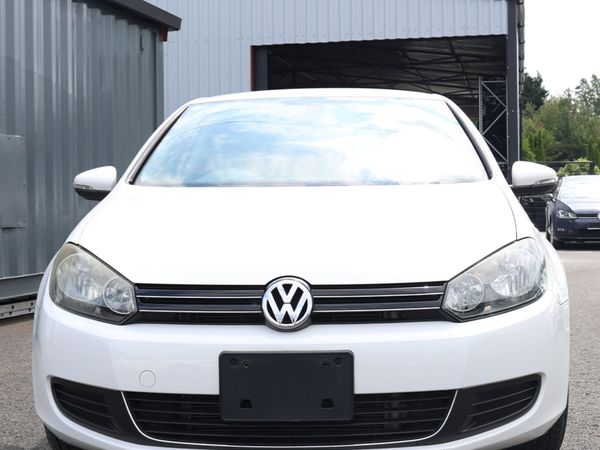 Volkswagen Golf Hatchback, Petrol, 2012, White