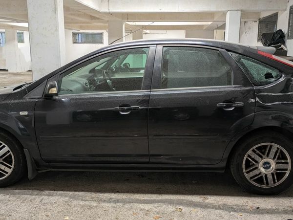 Ford Focus Hatchback, Petrol, 2007, Black