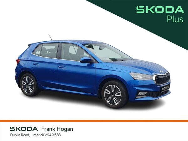 Skoda Fabia Hatchback, Petrol, 2022, Blue