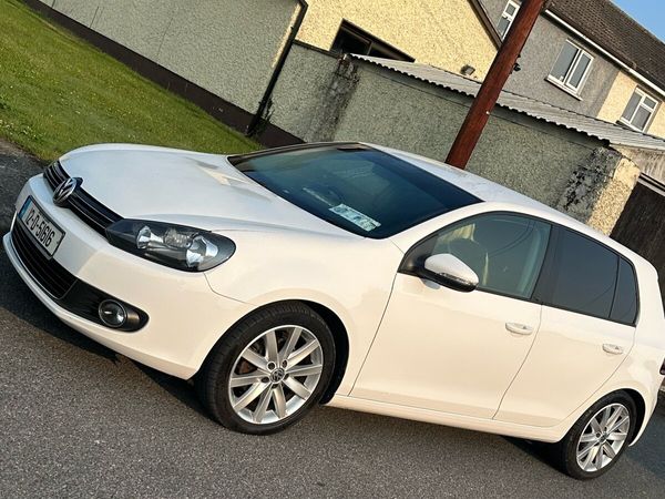 Volkswagen Golf Hatchback, Diesel, 2012, White