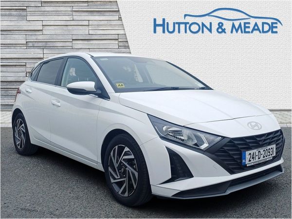 Hyundai i20 Hatchback, Petrol, 2024, 