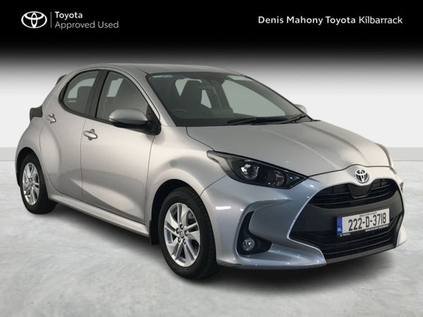 Toyota Yaris Hatchback, Petrol Hybrid, 2022, Grey