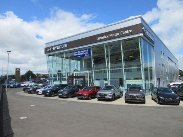 Hyundai Santa Fe SUV, Petrol Plug-in Hybrid, 2023, Grey