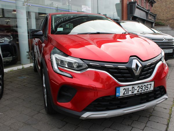 Renault Captur Van, Diesel, 2021, Red
