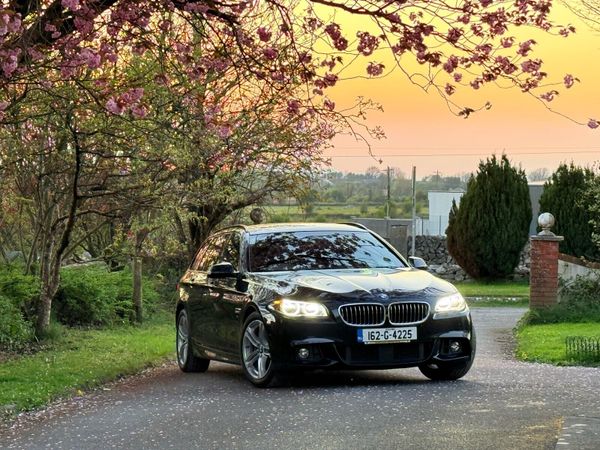 BMW 5-Series Estate, Diesel, 2016, Blue