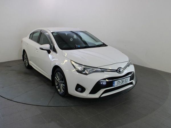 Toyota Avensis Saloon, Diesel, 2017, White