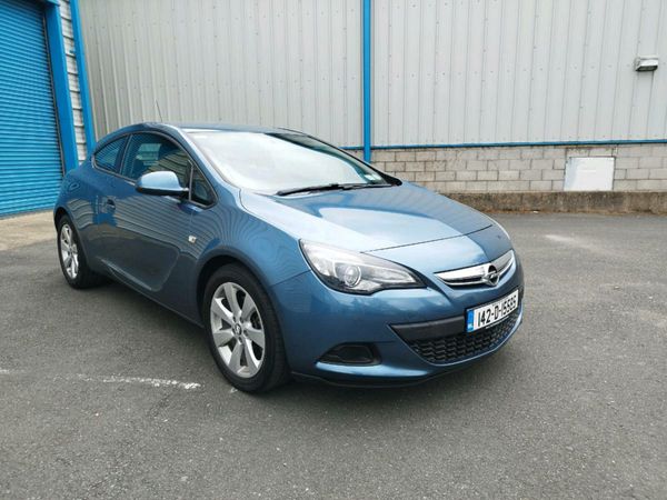 Opel Astra Hatchback, Petrol, 2014, Blue