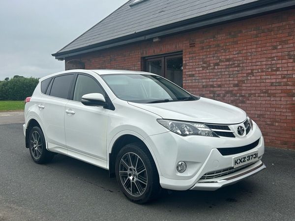 Toyota RAV4 SUV, Diesel, 2015, White