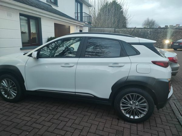Hyundai KONA MPV, Diesel, 2019, White
