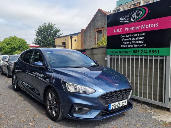 Ford Focus Hatchback, Petrol Hybrid, 2022, Blue