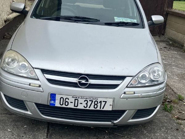 Opel Corsa Hatchback, Petrol, 2006, Silver
