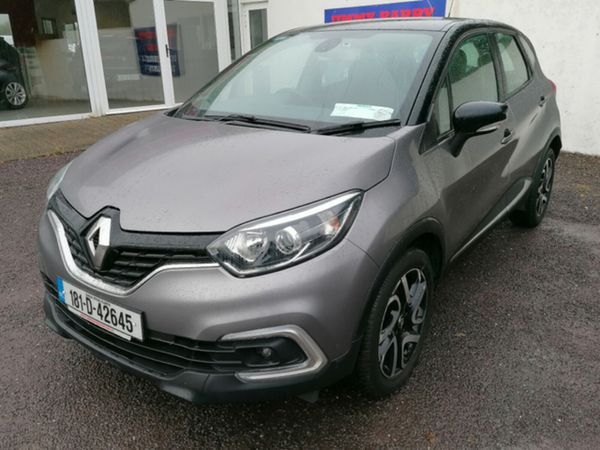 Renault Captur Hatchback, Petrol, 2018, Grey