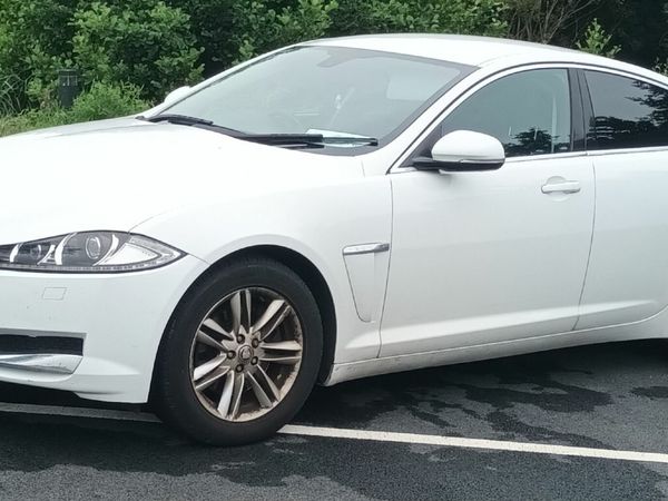 Jaguar XF Saloon, Diesel, 2012, White