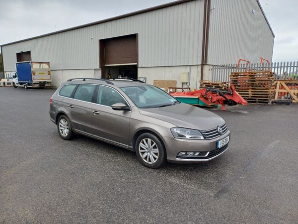Volkswagen Passat Estate, Diesel, 2011, Brown