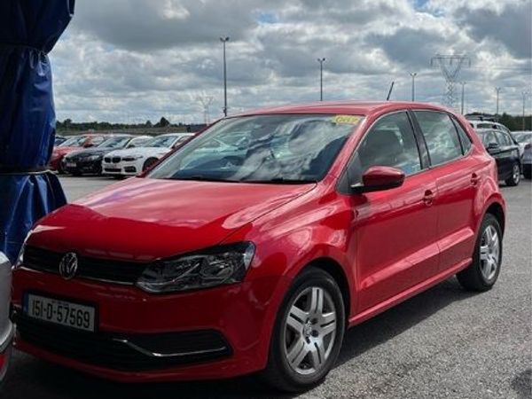 Volkswagen Polo Hatchback, Petrol, 2015, Red