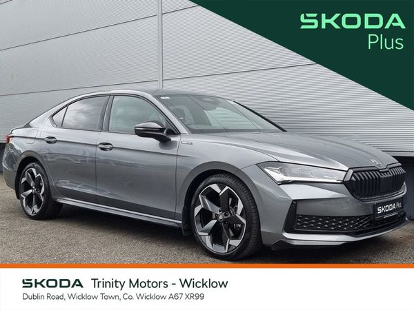 Skoda Superb Saloon, Diesel, 2025, Grey