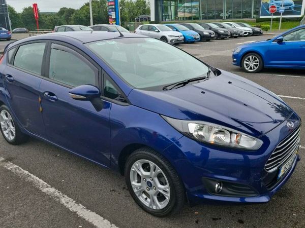 Ford Fiesta Hatchback, Petrol, 2016, Blue