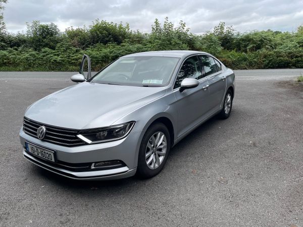 Volkswagen Passat Saloon, Diesel, 2015, Silver