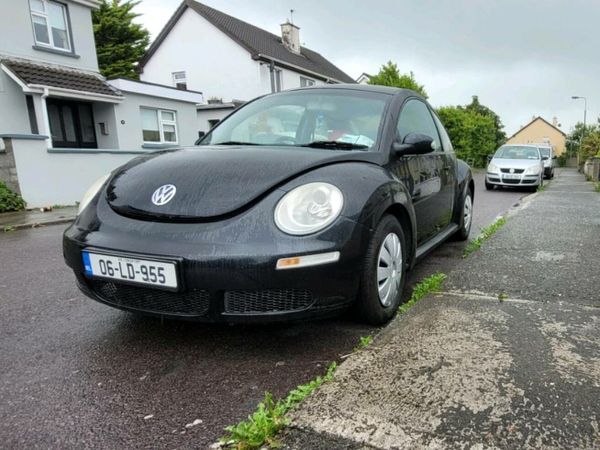 Volkswagen Beetle Hatchback, Petrol, 2006, Black