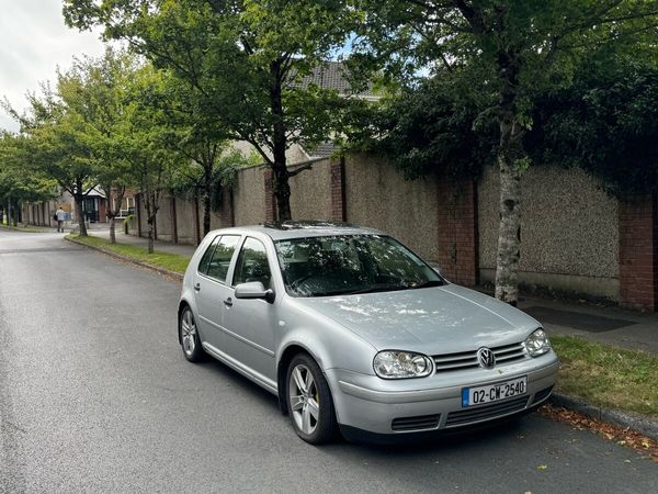 Volkswagen Golf Hatchback, Petrol, 2002, Silver