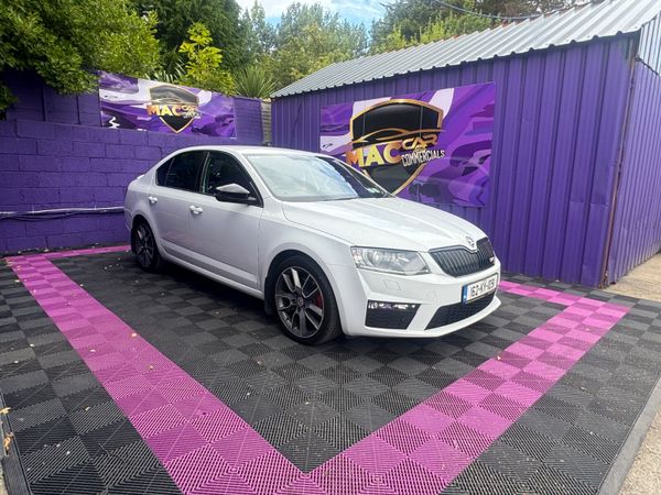 Skoda Octavia Saloon, Diesel, 2016, White