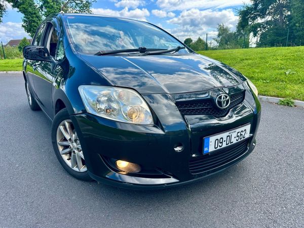 Toyota Auris Hatchback, Diesel, 2009, Black