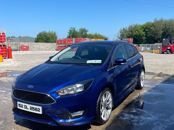 Ford Focus Hatchback, Diesel, 2015, Blue