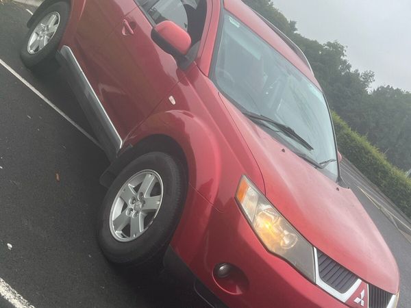 Mitsubishi Outlander SUV, Diesel, 2008, Red
