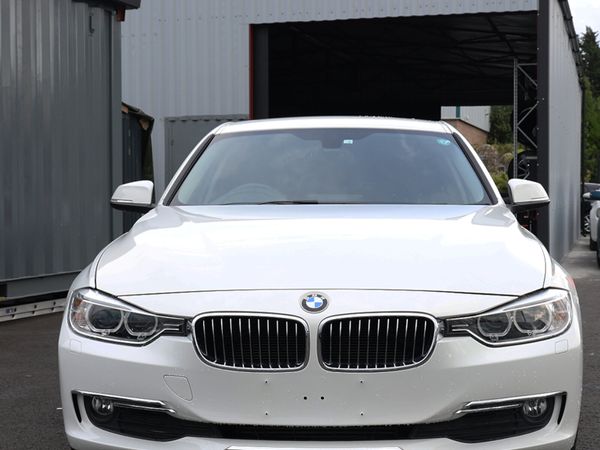 BMW 3-Series Saloon, Diesel, 2014, White