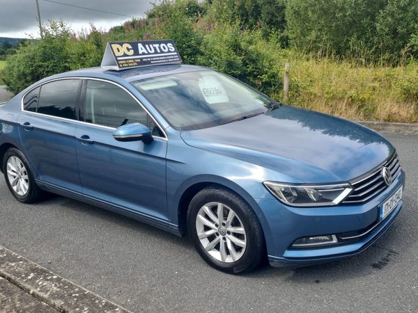Volkswagen Passat Saloon, Diesel, 2017, Blue