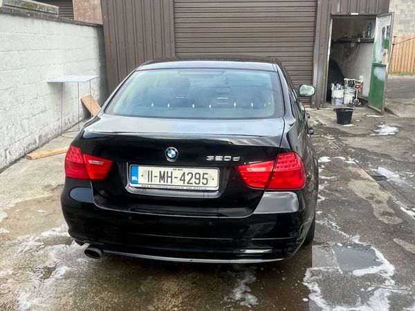 BMW 3-Series Saloon, Diesel, 2011, Black