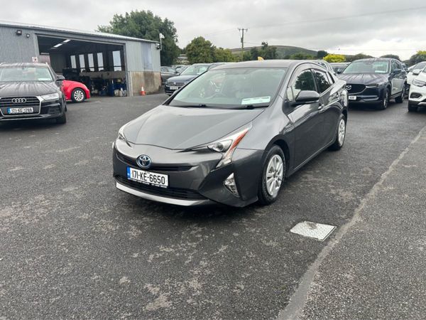 Toyota Prius Hatchback, Hybrid, 2017, Grey