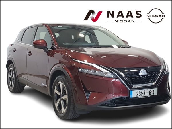 Nissan Qashqai MPV, Petrol, 2023, Red