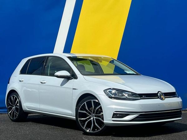 Volkswagen Golf Hatchback, Petrol, 2018, Grey