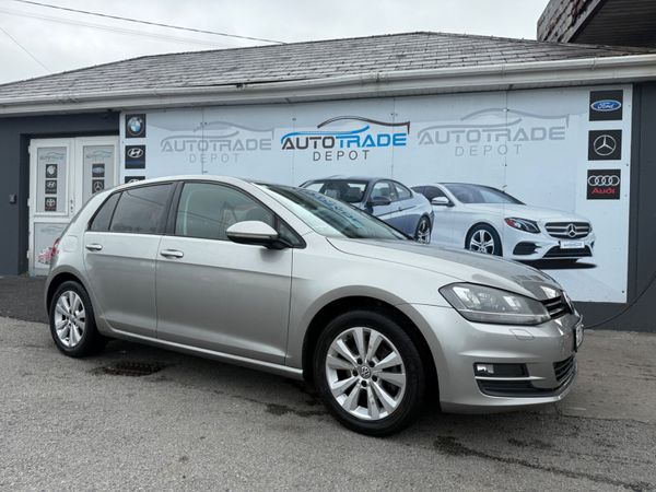 Volkswagen Golf Hatchback, Petrol, 2013, Silver