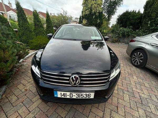 Volkswagen Passat Saloon, Diesel, 2014, Black