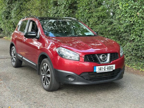 Nissan Qashqai Hatchback, Diesel, 2014, Red
