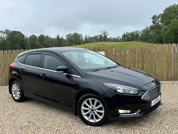 Ford Focus Hatchback, Diesel, 2017, Black