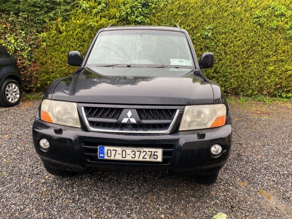 Mitsubishi Pajero SUV, Diesel, 2007, Black