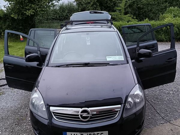 Opel Zafira MPV, Diesel, 2014, Black
