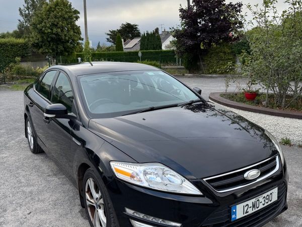 Ford Mondeo Saloon, Diesel, 2012, Black
