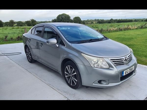 Toyota Avensis Saloon, Diesel, 2010, Grey