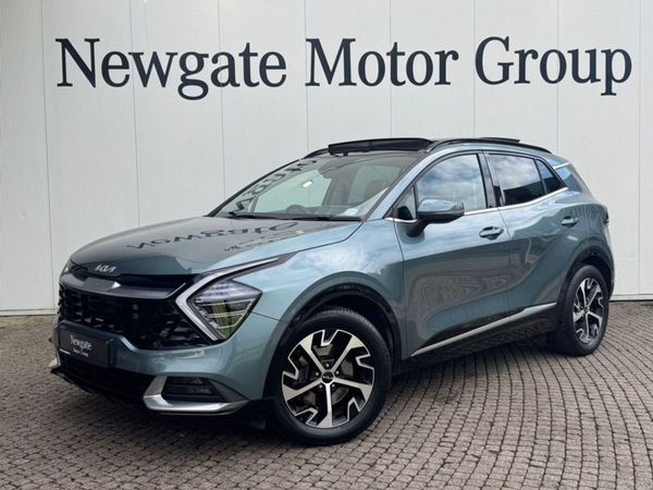Kia Sportage MPV, Diesel, 2022, Grey