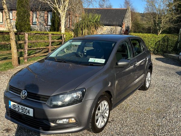 Volkswagen Polo Hatchback, Petrol, 2015, Grey