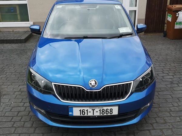Skoda Fabia Hatchback, Petrol, 2016, Blue